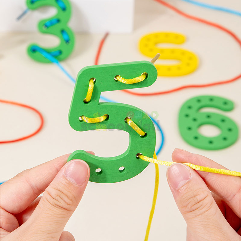 Alphabet & Number Rope Toy